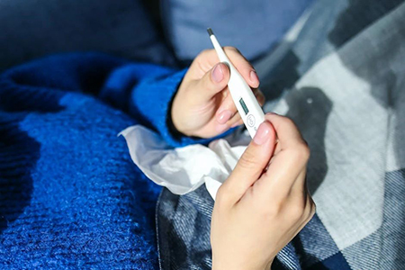 孩子发热惊厥怎么办？试试这几招